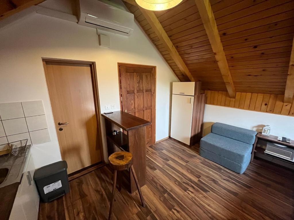 Cesargradska Klet Apartment Tuhelj Exterior foto